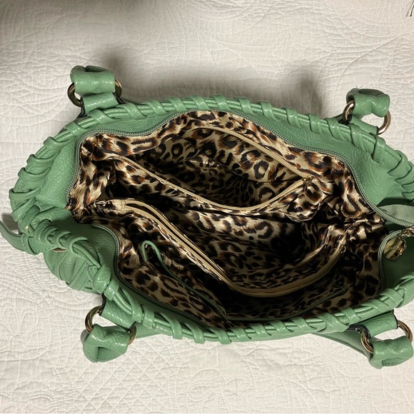 Carlo G designer shoulder bag. - Picture 10 of 10